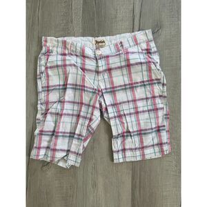 Jezebell vintage plaid capri's size 1
